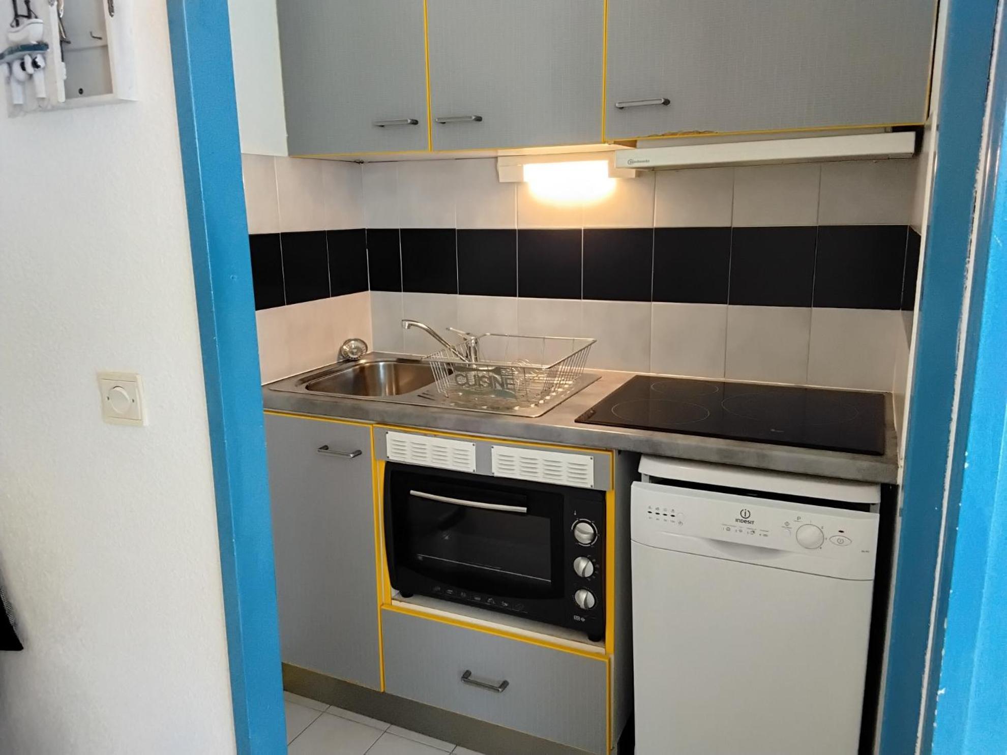 Vittoria Immobilier 10 - Reglement Sur Place -Cheques Vacances Acceptes La Grande-Motte Room photo